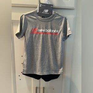 New Balance Kids 2 Piece Set - gray pink & black Shorts Size 5/6